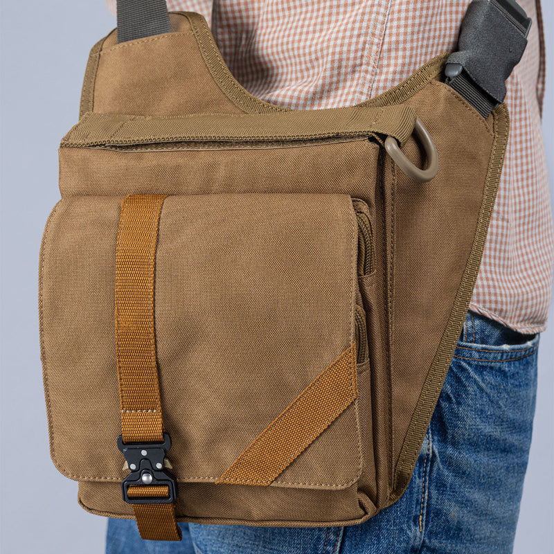 תיק צד מעוצב לנשיאת אקדח, עם מנגנון לשליפה מהירה. דיסקרטי, חכם ונוח.